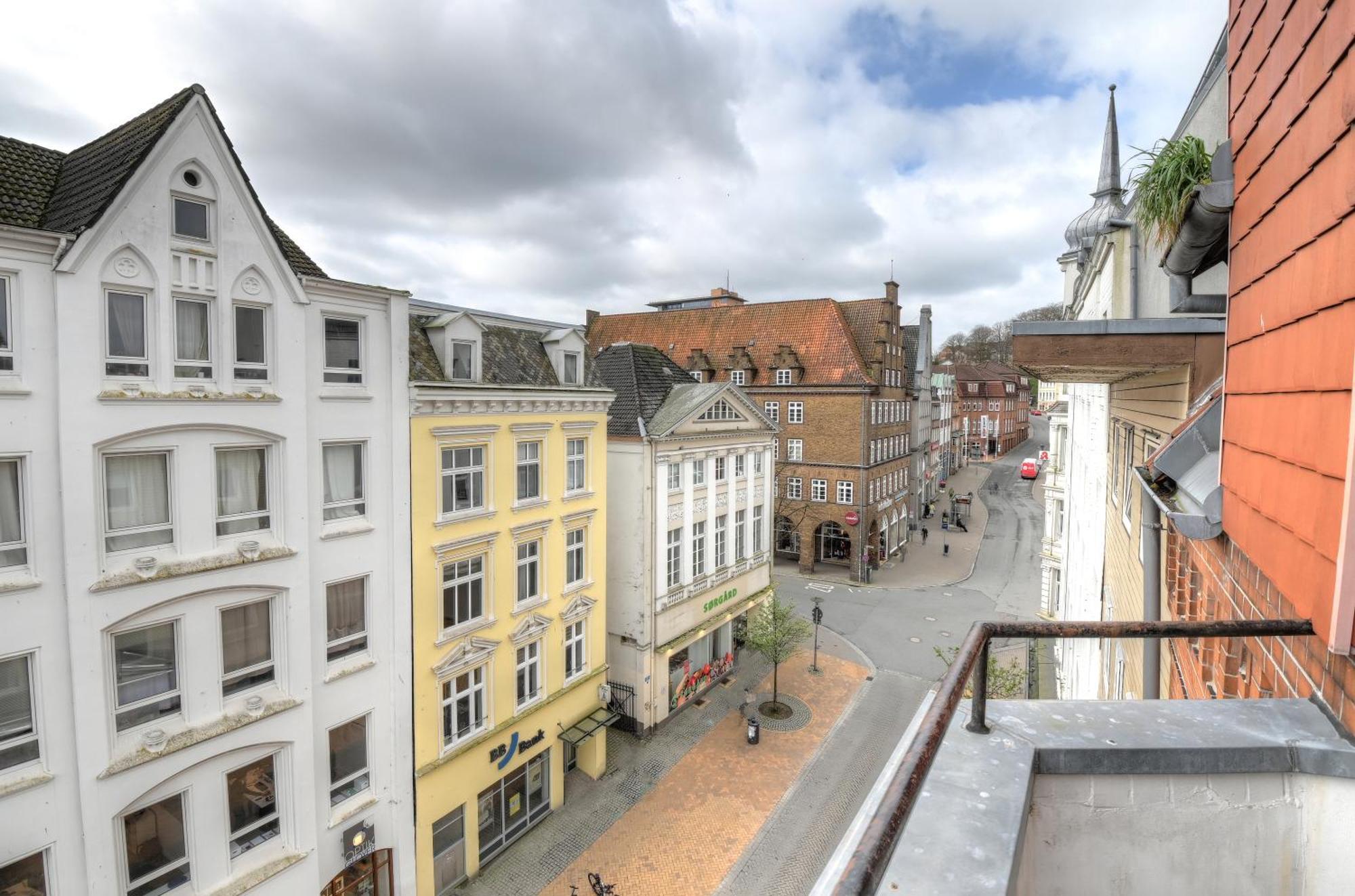 Mittendrin - Apartment Mit 2 Balkonen Sehr Zentral Flensburg Zewnętrze zdjęcie